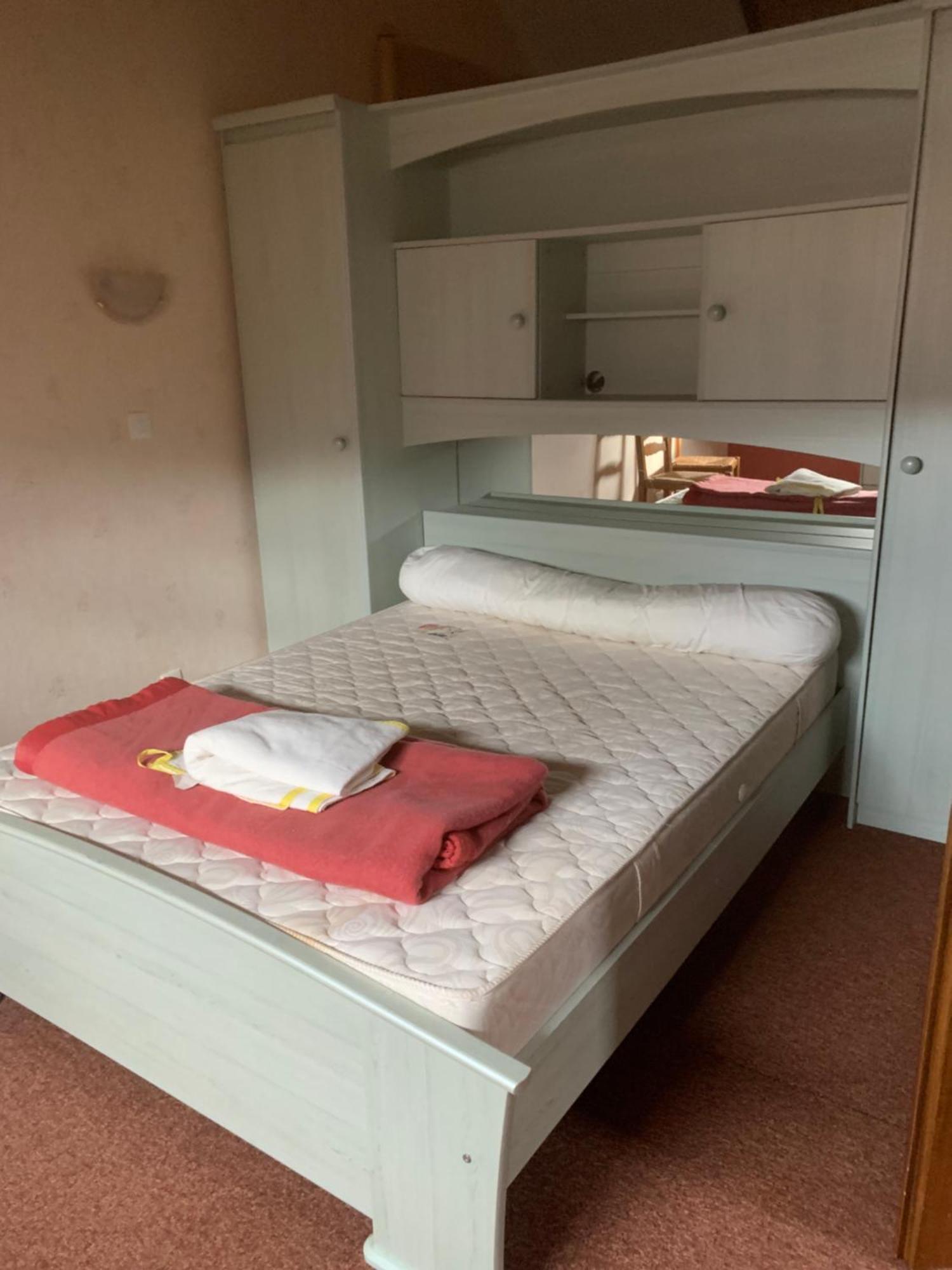 Cedric Hotel Bassy Kültér fotó
